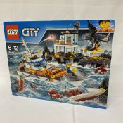 LEGO Vintage City Kustbevakningens högkvarter 60167