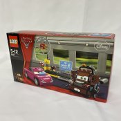 LEGO Vintage Cars Bärgarns Spionzon 8424