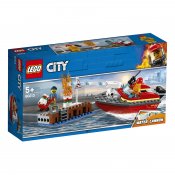 LEGO City Eldsvåda i hamnen 60213