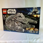 LEGO Vintage Star Wars Millennium Falcon 7965