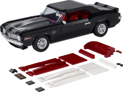 LEGO Icons Chevrolet Camaro Z28 10304