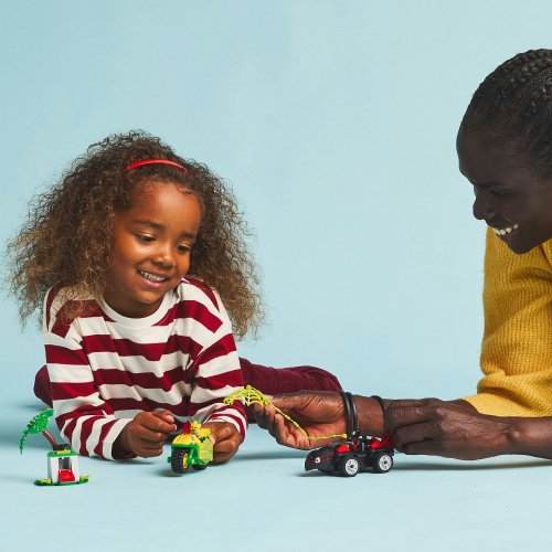 LEGO Super Heroes 4+ Spins och Electros jakt med dinosauriefordon 11198