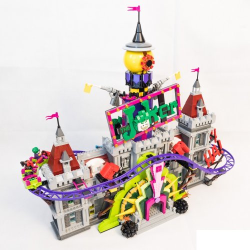 LEGO Batman Movie The Joker Manor 70922