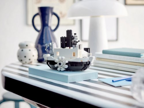 LEGO Mini Steamboat Willie 40659