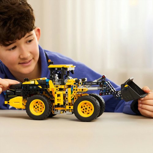 LEGO Technic Volvo L120 eldriven hjullastare 42209