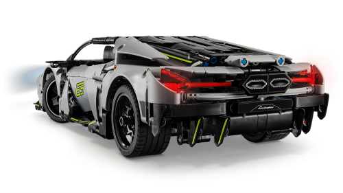 LEGO Technic Lamborghini Revuelto supersportbil 42214