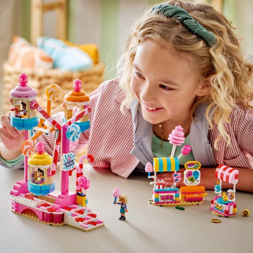 LEGO Friends Pariserhjul med godis och cupcaketema 42700