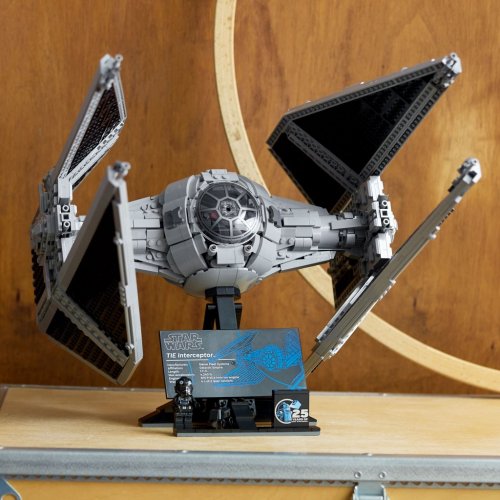 LEGO Star Wars TIE Interceptor 75382