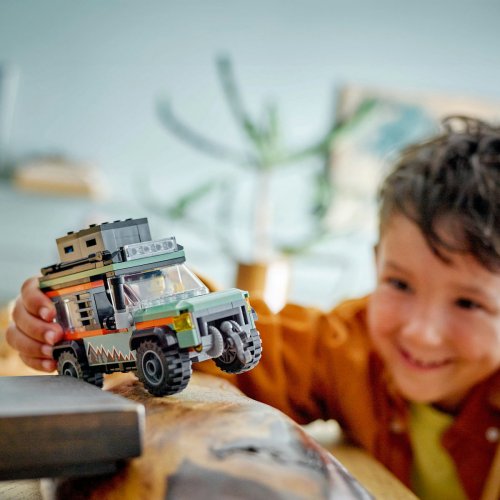 LEGO City 4 hjulsdriven terrängbil för bergskörning 60447