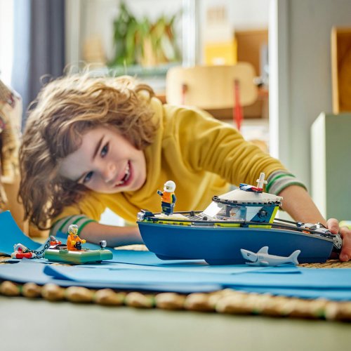 LEGO City Polisens båtjakt 60456