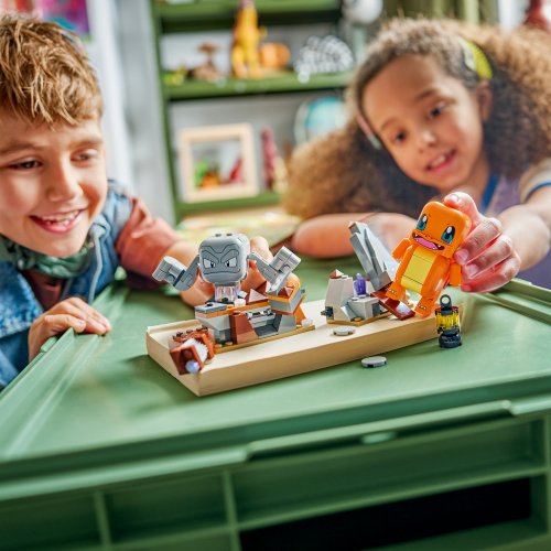 LEGO Pokémon SMART Play: Charmanders och Geodudes grottstrid 72157