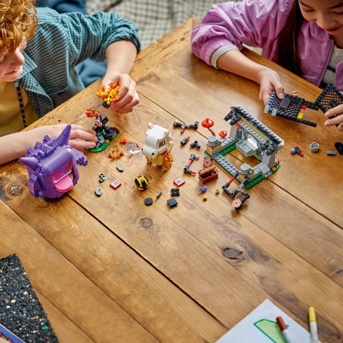 LEGO Pokémon SMART Play: Cubones och Gengars kusliga uppgörelse 72166