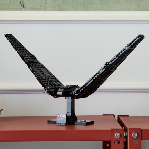 LEGO Star Wars Kylo Ren s Command Shuttle 75406