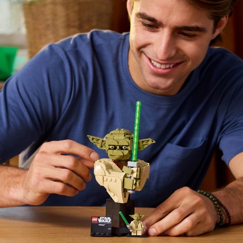 LEGO Star Wars Yoda Bust 75438