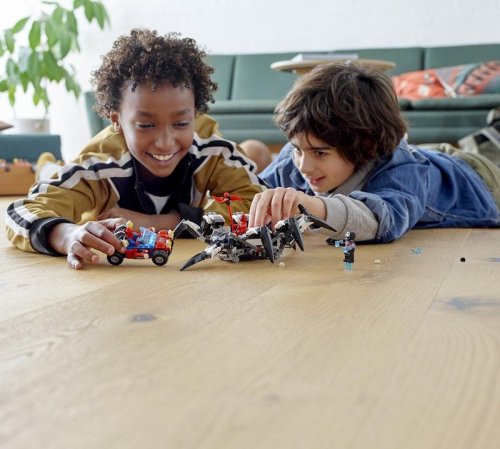 LEGO Super Heroes Venoms terrängfordon 76163