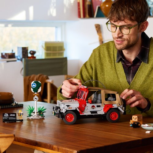 LEGO Jurassic World Jurassic Park Jeep Wrangler 77984