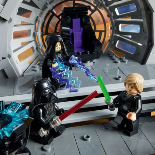 LEGO Star Wars Emperors Throne Room Diorama 75352