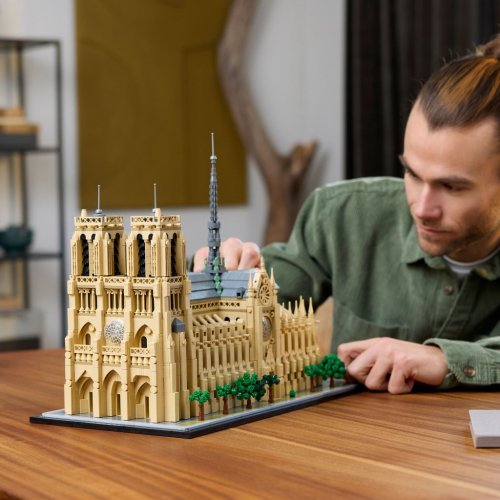LEGO Architecture Notre-Dame de Paris 21061