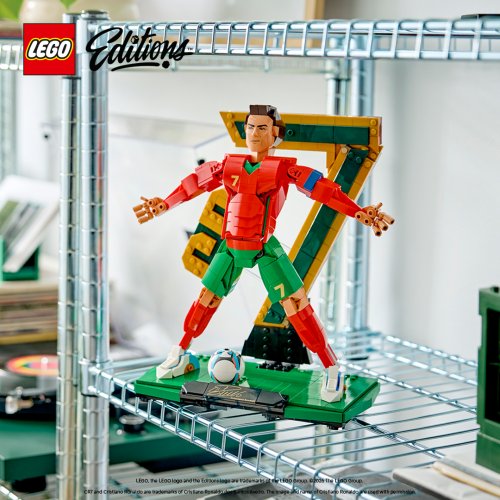 LEGO Editions Cristiano Ronaldo fotbollslegend 43016