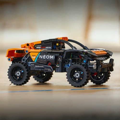 LEGO Technic NEOM McLaren Extreme E racerbil 42166