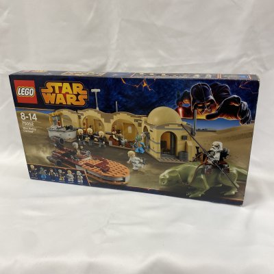 LEGO Vintage Star Wars Mos Eisley Cantina 75052