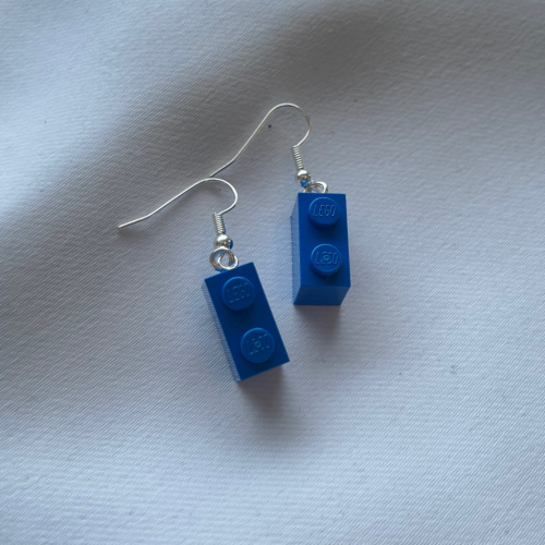 Örhängen 1x2 Mörkblå med silver krok S015